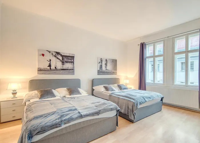 Apartment Long Term I 2 Min To U1 Columbusplatz I High Speed Wifi *